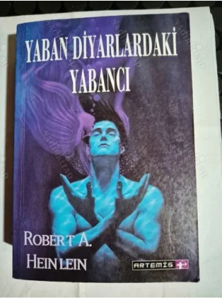 Yaban Diyarlardaki Yabancı (Stranger in a Strange Land) BKZ